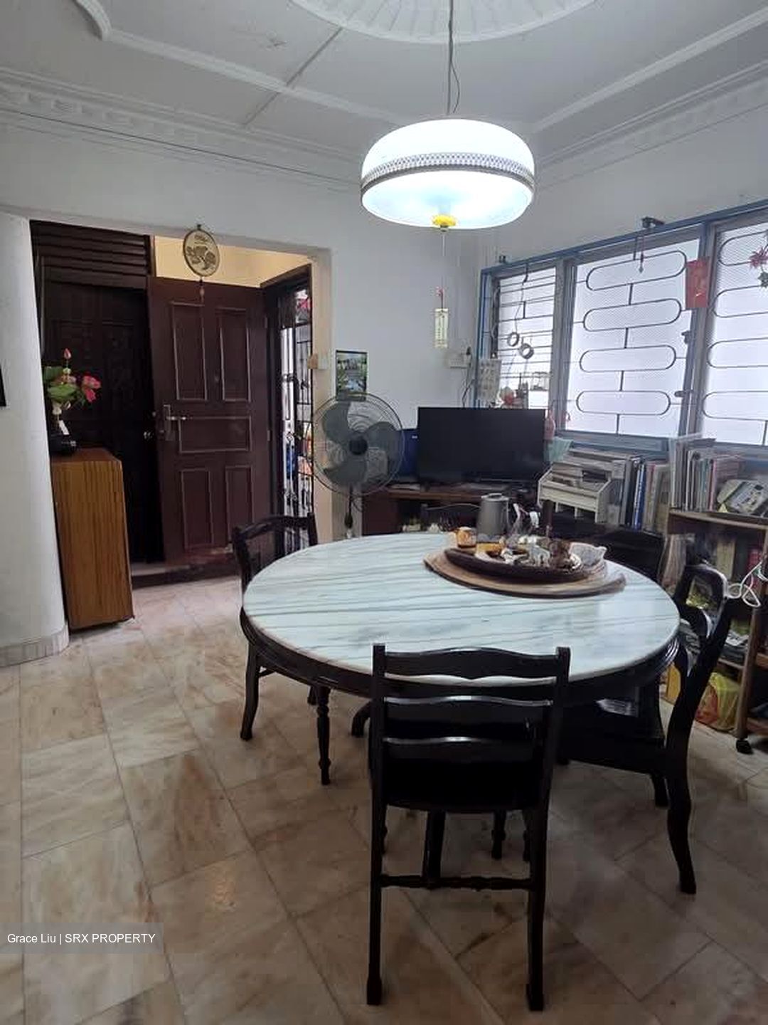 Blk 548 Jurong West Street 42 (Jurong West), HDB Executive #526518051